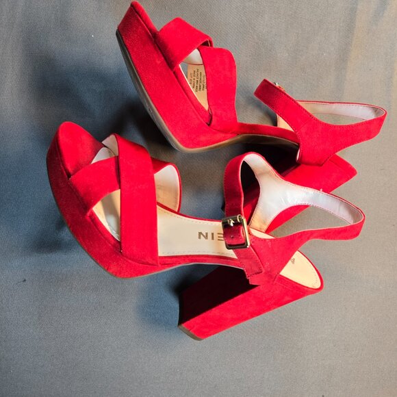 Anne Klein Red Suede Platform Block Heel Sandals Size 9 - Picture 4 of 12